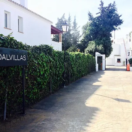Adosada A Dos Pasos De La Playa En Holiday home Marbella